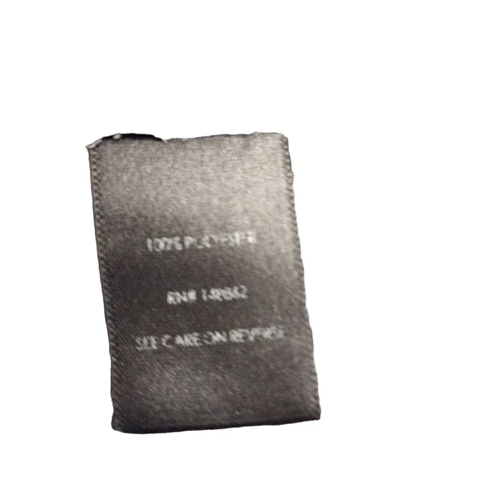 Torrid black gray snake skin pattern button up V neck blouse size large - Picture 8 of 8